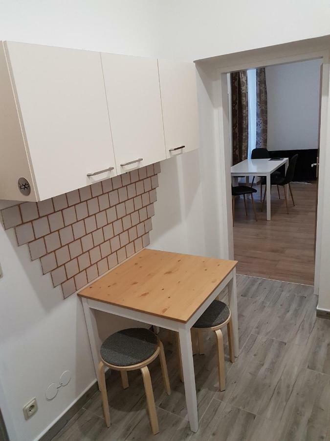 Gerald'S Apartment 5 Вена Экстерьер фото